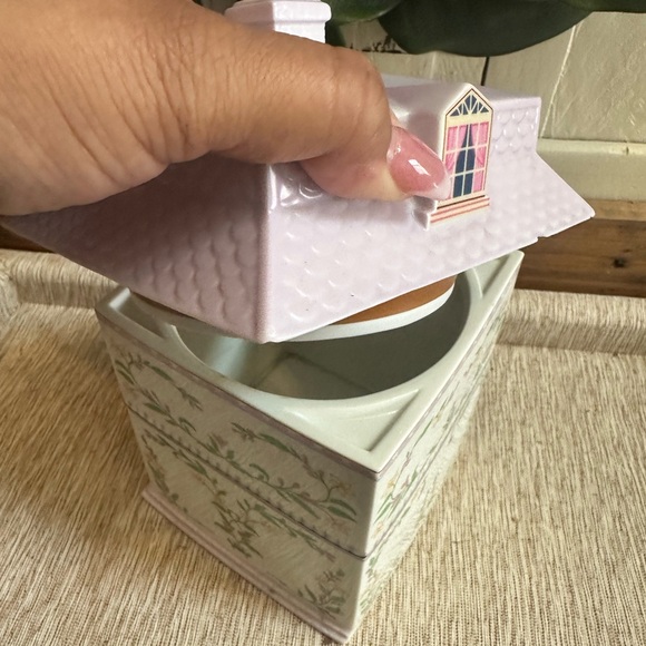 Lenox Spice Village Floral Coffee Canister with Purple Roof - Picture 6 of 10